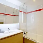 Nouvelle Vague Modern Ocean View W Balcony - Swimming Pool